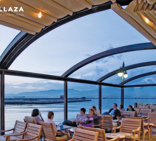 Retractable Pergolas bar