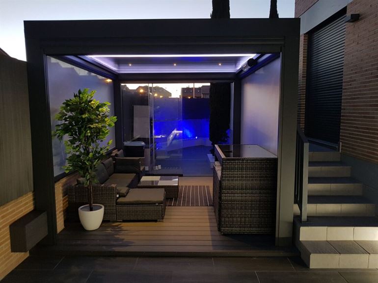 Space aluminium pergola